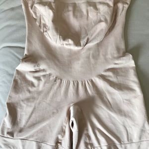 Belevation Maternity Support Shapewear sz Med.